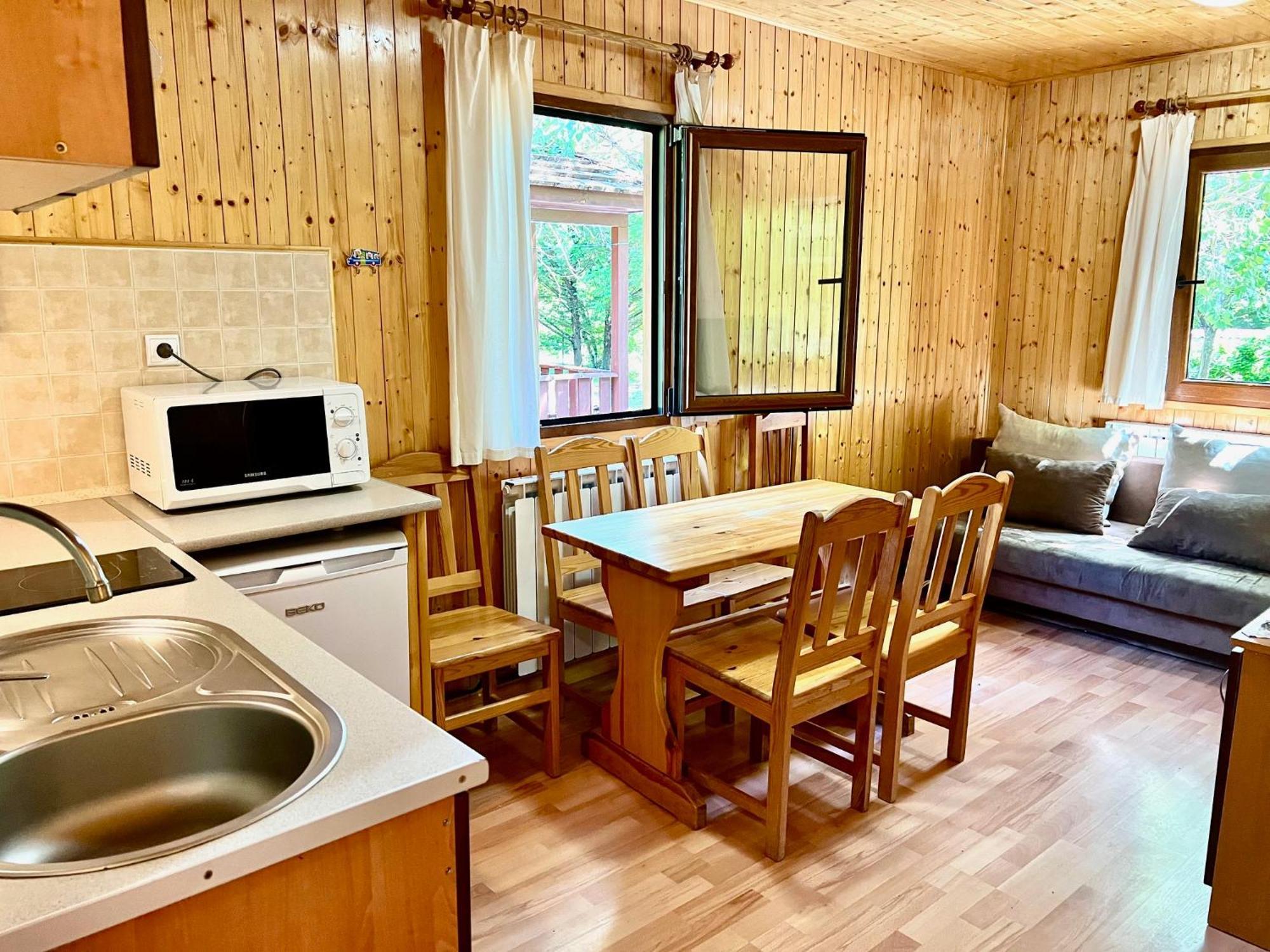 Camping Valle De Hecho Zewnętrze zdjęcie